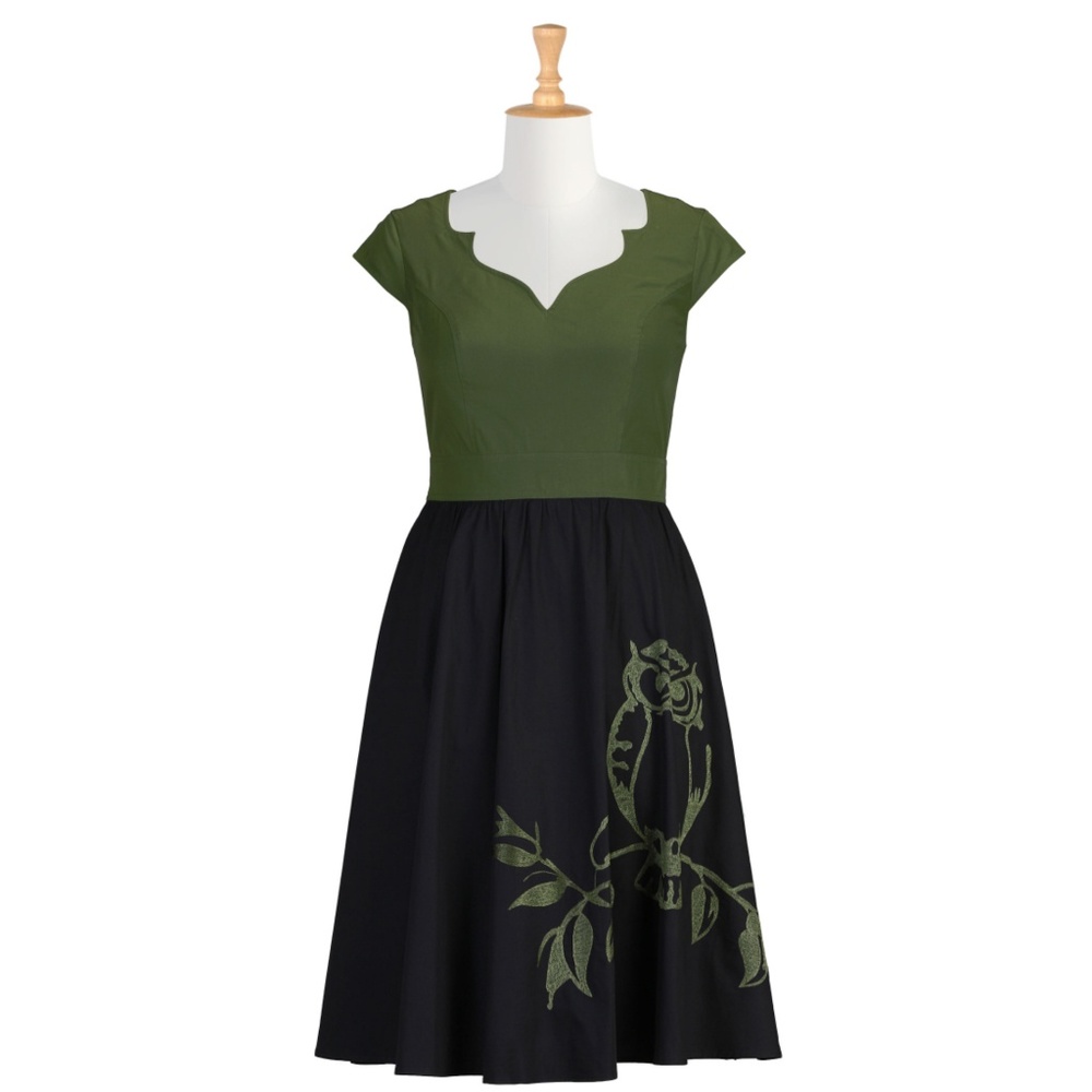 Eshakti Owl embellished two toned poplin dress